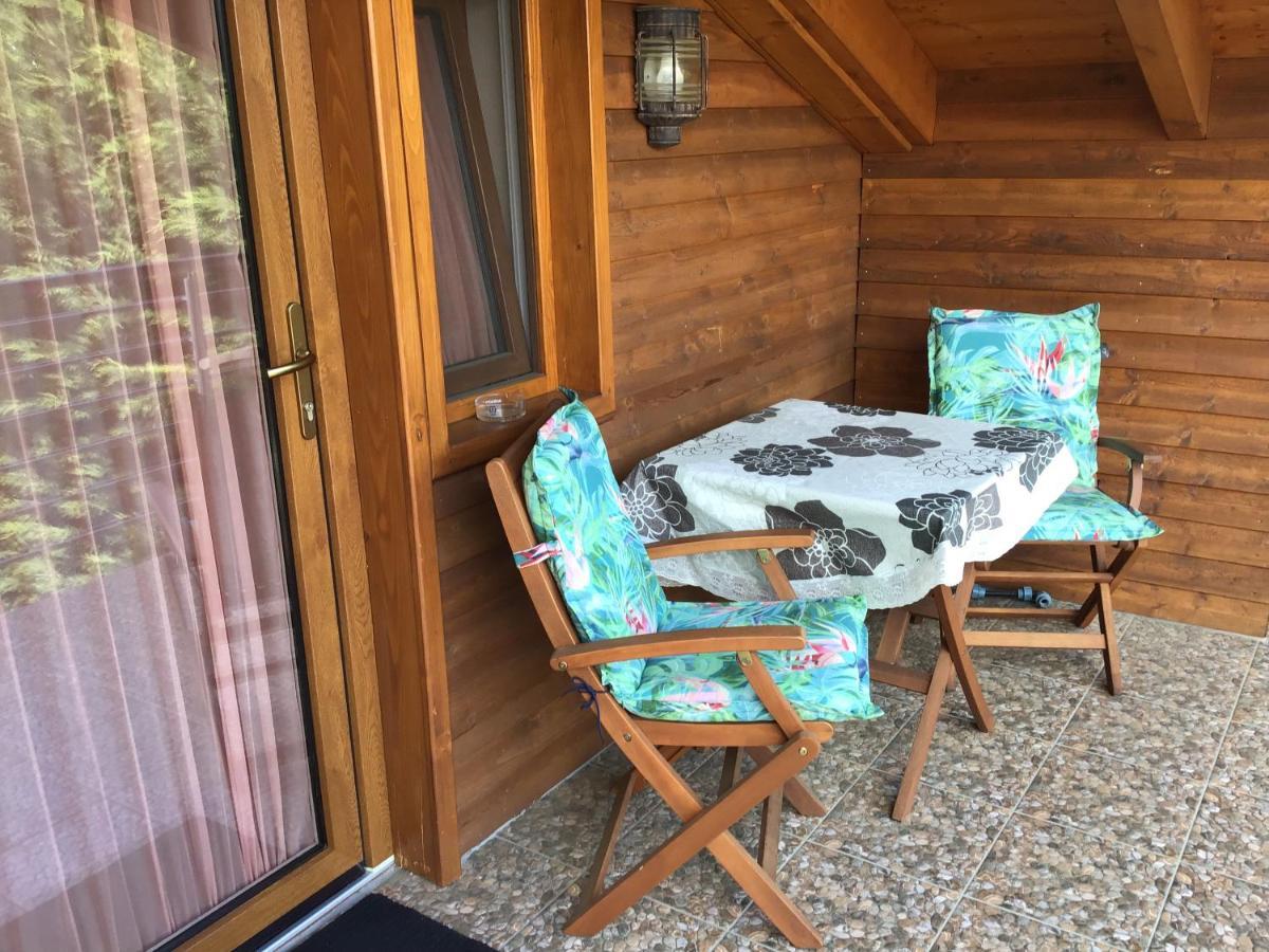 Dravecz Apartman Балатонлеле Екстериор снимка
